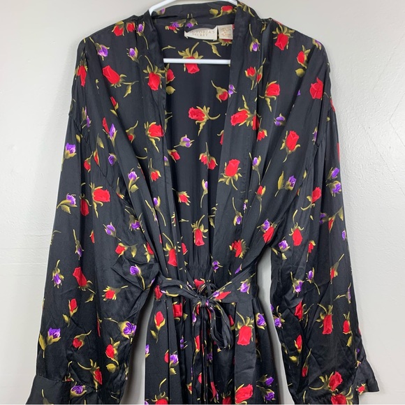 Victoria’s Secret | Vintage Robe Black Rose Print Silk Short Tie M/L - Picture 1 of 8